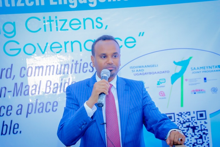 Guddoomiyaha Degmada Baydhabo, ahna Duqa Magaalada, Mudane Abdullahi Ali Watiin, ayaa maanta si rasmi ah u daahfuray website-ka cusub ee Fariin Maal